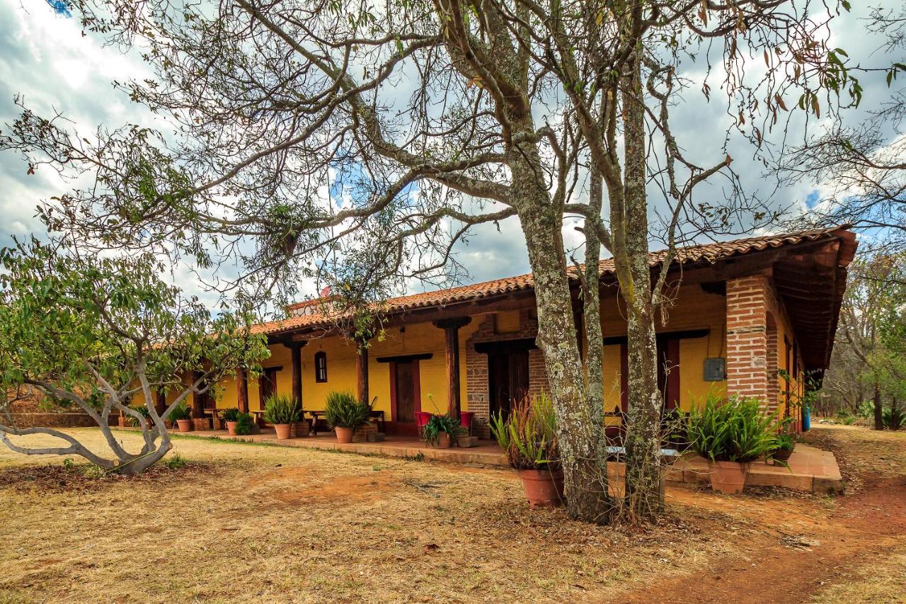 Capital O Hacienda La Bragadita Hotel Mazamitla Exterior photo